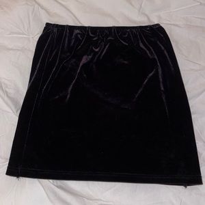 Brandy Melville Black Velvet Skirt